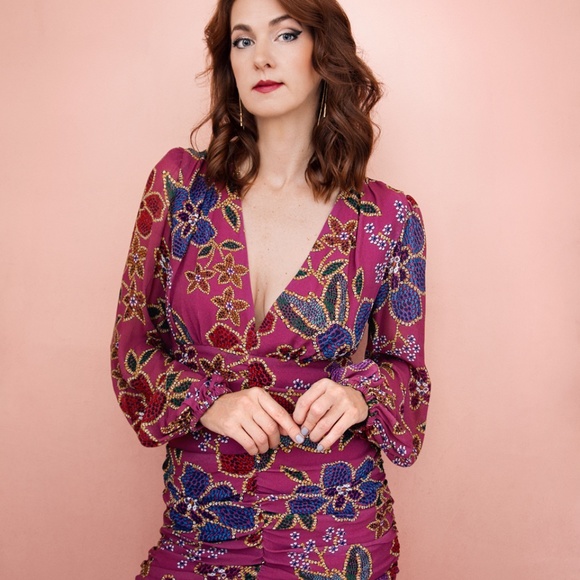 Meet your Posher, Kelly B - Picture 2 of 3